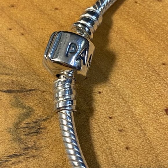 Pandora Barrel Clasp Snake Chain Bracelet 7" - Picture 3 of 7